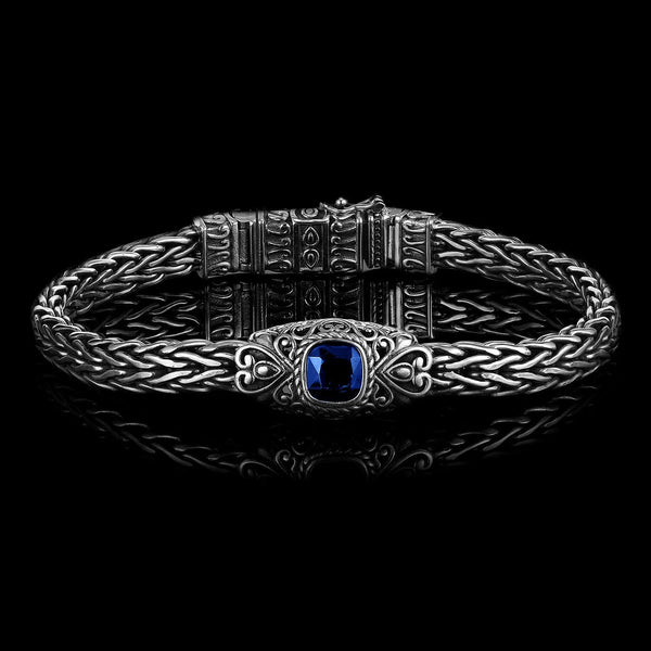 WOVEN LEGEND. - 925 STERLING SILVER