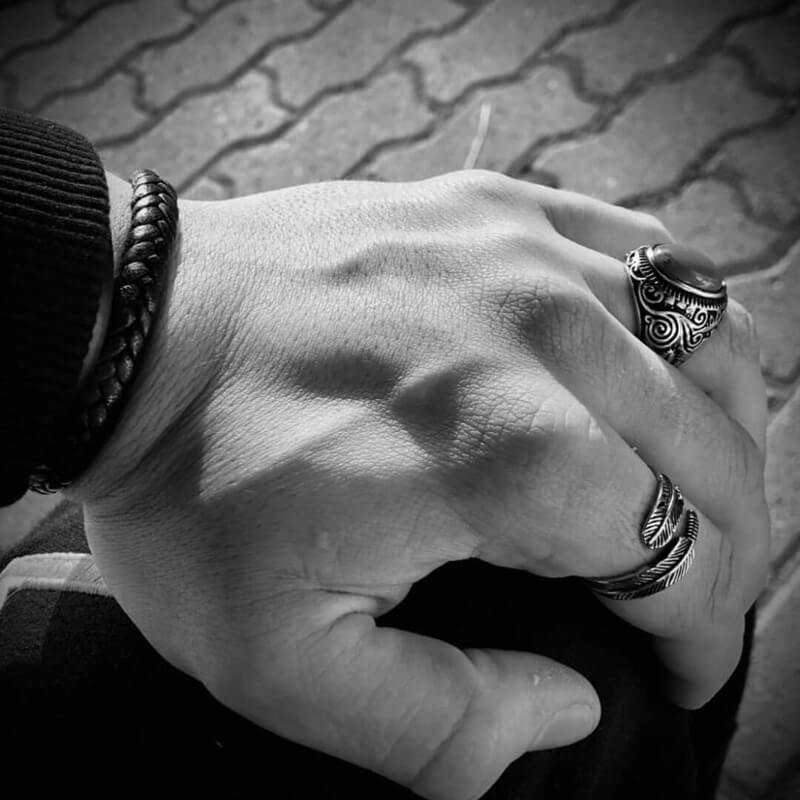 BLUE EYES. - 925 STERLING SILVER